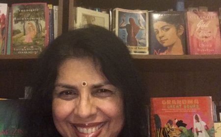 Chitra Banerjee Divakaruni writes the first account of Sudha Murty and Narayana Murthy’s relationship and the founding of Infosys with the participation of the Murthys