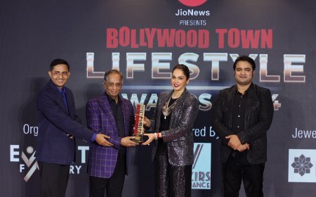 Isha Koppikar's Radiance Steals the Show at Awards Night